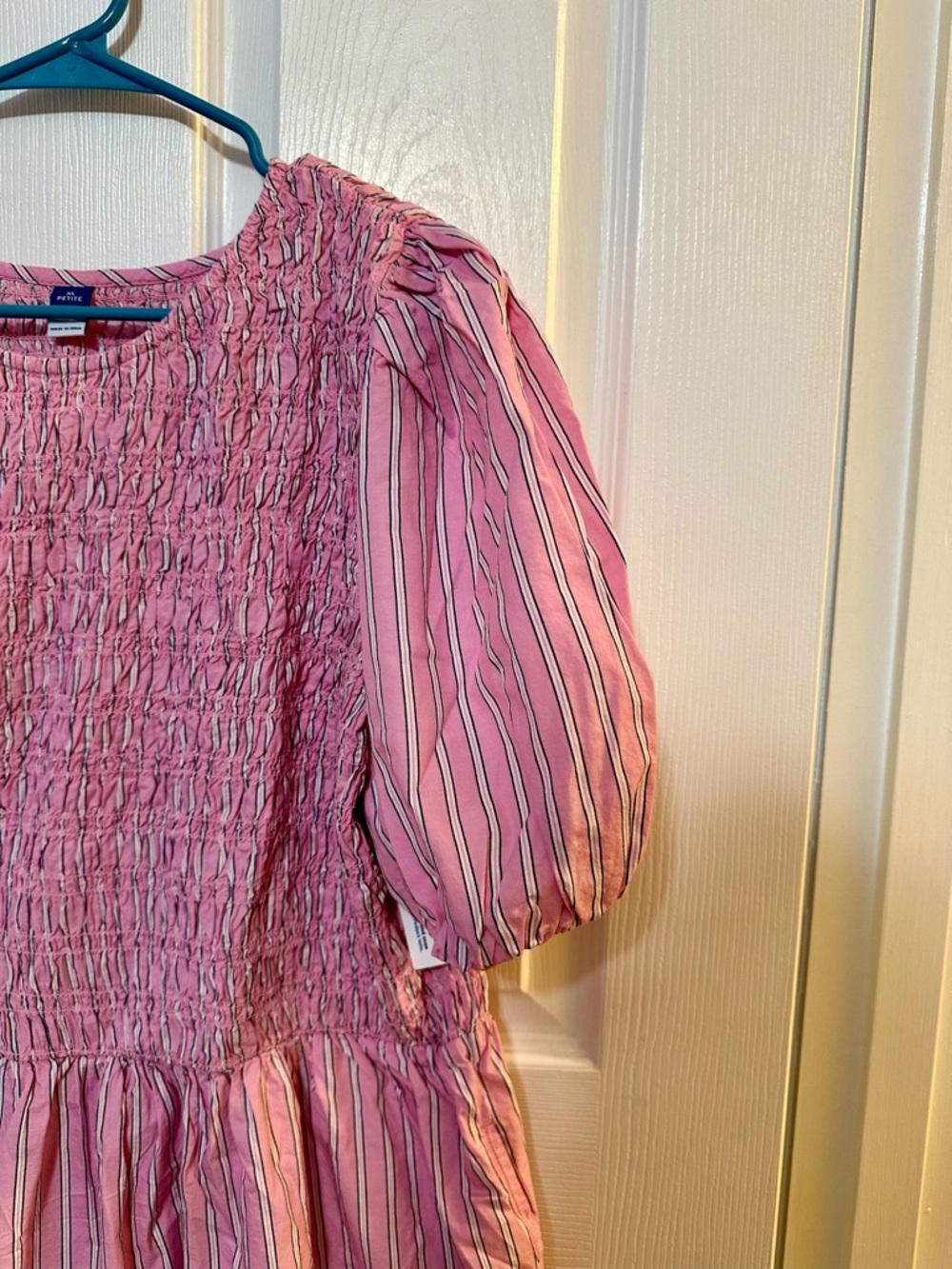 Old Navy NWT XL Petite Smocked Puff-Sleeve Flare Mini Dress in Pink Stripe - Picture 2 of 4